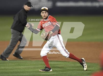 Thumbnail 1 in Mission Viejo vs. Valley Christian (Adidas National Classic) photogallery.
