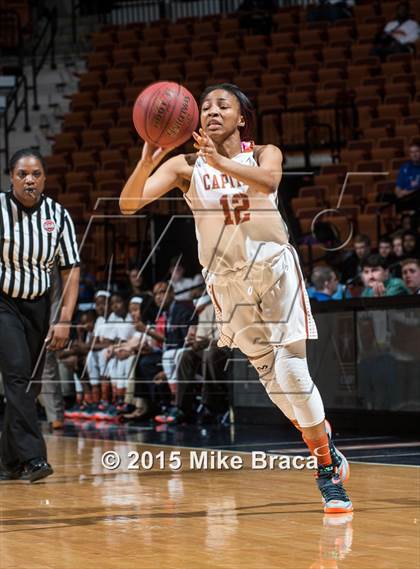 Thumbnail 2 in Northwest Catholic vs. Capital Prep (CIAC Class L Final) photogallery.