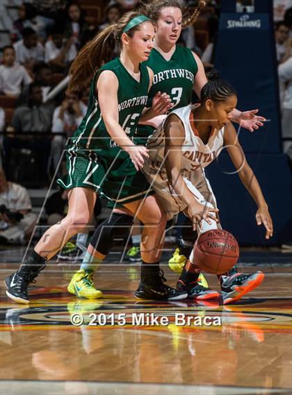 Thumbnail 2 in Northwest Catholic vs. Capital Prep (CIAC Class L Final) photogallery.