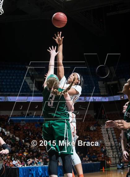 Thumbnail 3 in Northwest Catholic vs. Capital Prep (CIAC Class L Final) photogallery.