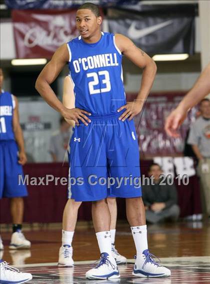 Thumbnail 3 in St. Benedict's Prep vs Bishop O'Connell (Hoophall Classic) photogallery.