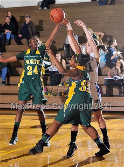 Thumbnail 2 in Grosse Pointe North @ Farmington photogallery.