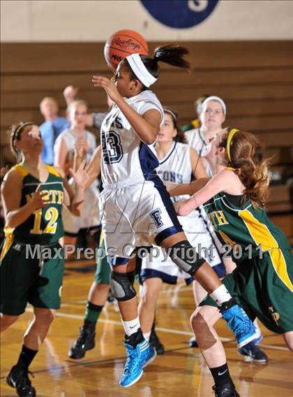 Thumbnail 1 in Grosse Pointe North @ Farmington photogallery.