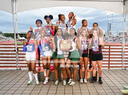Thumbnail 2 in UIL 6A Track & Field Finals (Awards) photogallery.