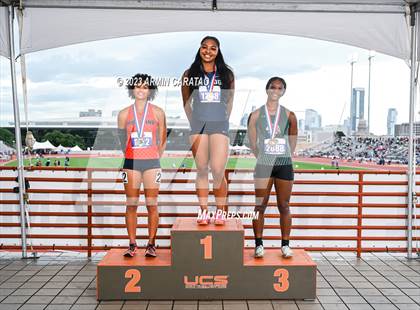Thumbnail 2 in UIL 6A Track & Field Finals (Awards) photogallery.