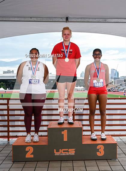 Thumbnail 3 in UIL 6A Track & Field Finals (Awards) photogallery.