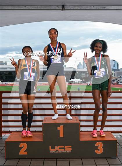 Thumbnail 1 in UIL 6A Track & Field Finals (Awards) photogallery.