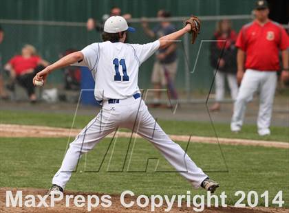 Thumbnail 2 in Warde vs. Southington (CIAC Class LL Semifinal) photogallery.