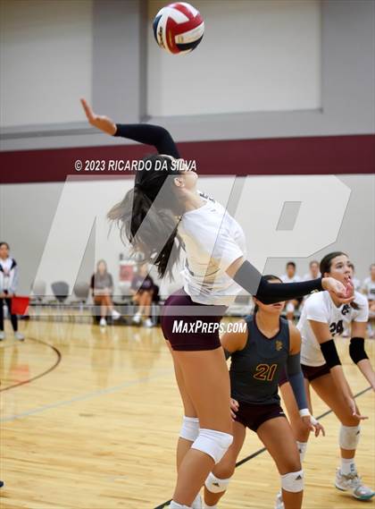Thumbnail 3 in Deer Park vs Bridgeland (KISD/CFISD Tournament) photogallery.