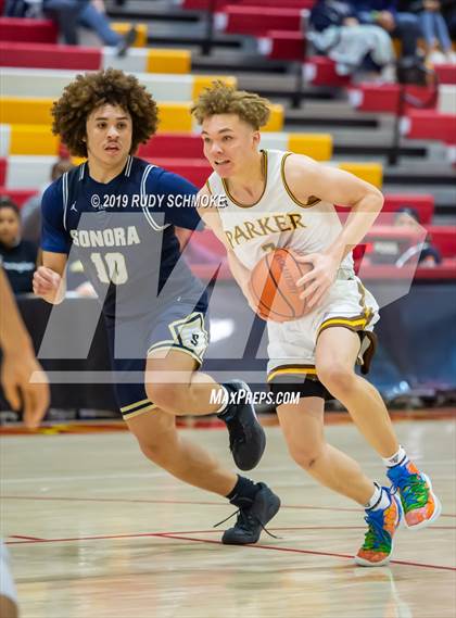 Thumbnail 3 in Francis Parker vs. Sonora (Torrey Pines Holiday Classic) photogallery.