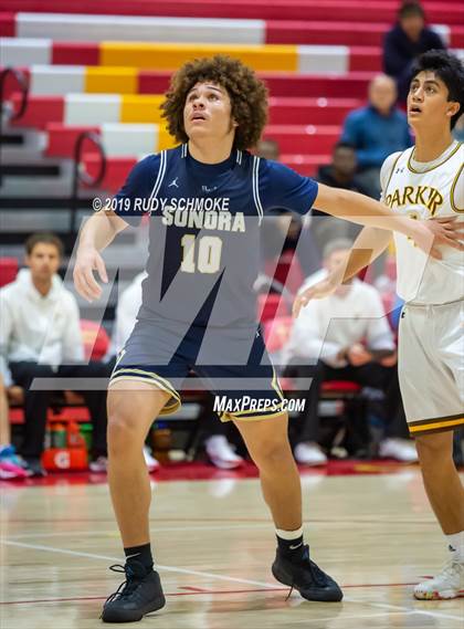 Thumbnail 3 in Francis Parker vs. Sonora (Torrey Pines Holiday Classic) photogallery.