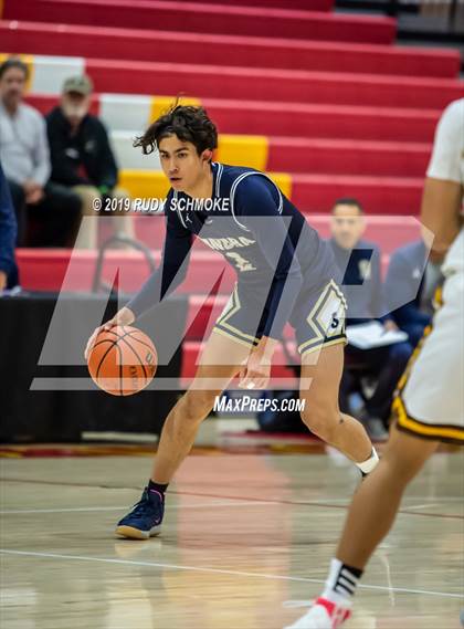 Thumbnail 1 in Francis Parker vs. Sonora (Torrey Pines Holiday Classic) photogallery.