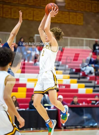 Thumbnail 1 in Francis Parker vs. Sonora (Torrey Pines Holiday Classic) photogallery.