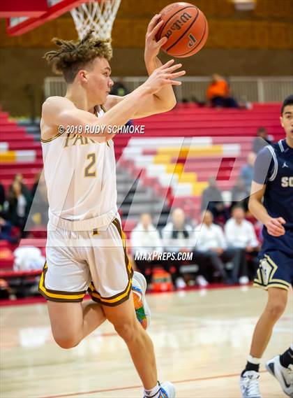 Thumbnail 2 in Francis Parker vs. Sonora (Torrey Pines Holiday Classic) photogallery.