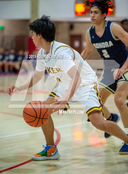 Thumbnail 1 in Francis Parker vs. Sonora (Torrey Pines Holiday Classic) photogallery.