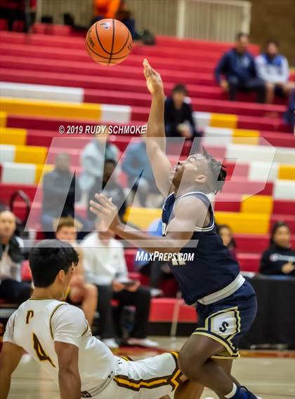Thumbnail 3 in Francis Parker vs. Sonora (Torrey Pines Holiday Classic) photogallery.
