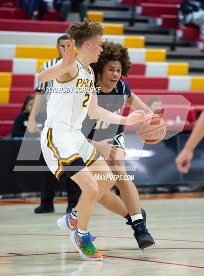 Thumbnail 3 in Francis Parker vs. Sonora (Torrey Pines Holiday Classic) photogallery.