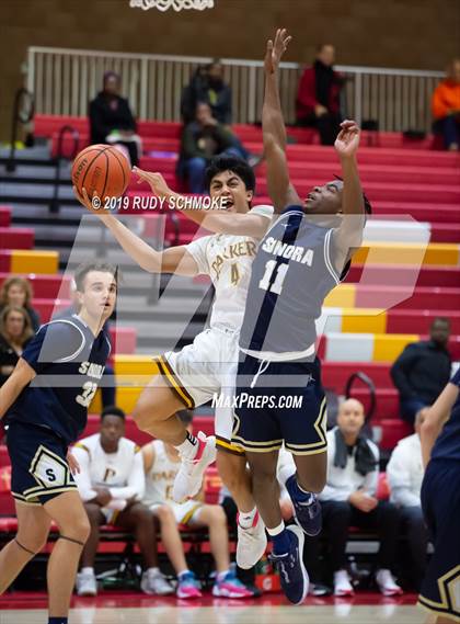 Thumbnail 2 in Francis Parker vs. Sonora (Torrey Pines Holiday Classic) photogallery.