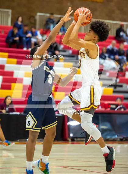 Thumbnail 1 in Francis Parker vs. Sonora (Torrey Pines Holiday Classic) photogallery.