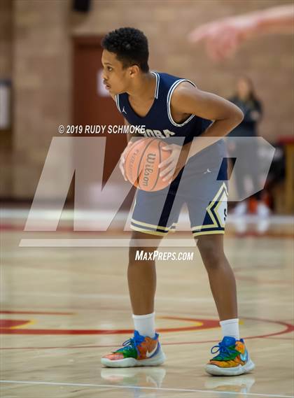 Thumbnail 2 in Francis Parker vs. Sonora (Torrey Pines Holiday Classic) photogallery.