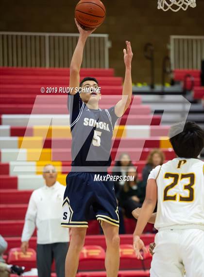 Thumbnail 2 in Francis Parker vs. Sonora (Torrey Pines Holiday Classic) photogallery.