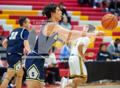 Thumbnail 3 in Francis Parker vs. Sonora (Torrey Pines Holiday Classic) photogallery.