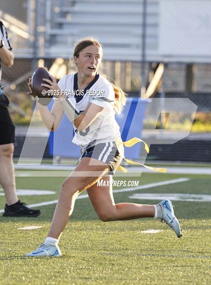 Thumbnail 2 in Lennard vs. Sumner (FHSAA 4A District 8 Semifinal)  photogallery.