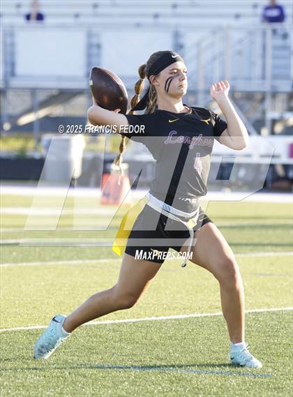 Thumbnail 3 in Lennard vs. Sumner (FHSAA 4A District 8 Semifinal)  photogallery.