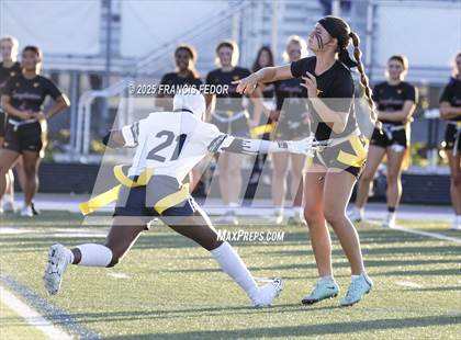 Thumbnail 2 in Lennard vs. Sumner (FHSAA 4A District 8 Semifinal)  photogallery.