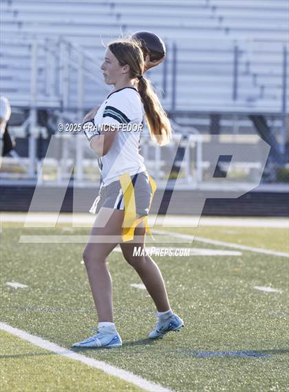Thumbnail 1 in Lennard vs. Sumner (FHSAA 4A District 8 Semifinal)  photogallery.