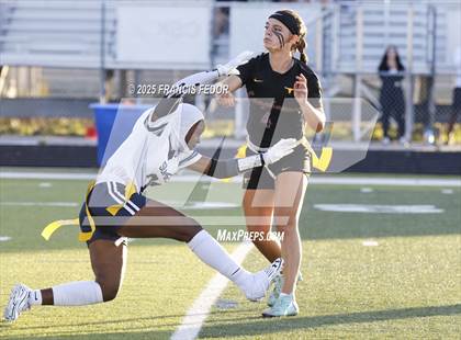 Thumbnail 2 in Lennard vs. Sumner (FHSAA 4A District 8 Semifinal)  photogallery.