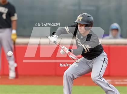 Thumbnail 3 in Mansfield vs. Hebron Game 1 (UIL 6A Area Playoff) photogallery.