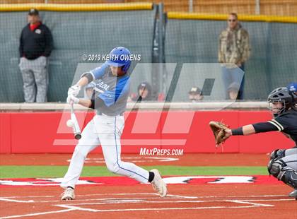 Thumbnail 3 in Mansfield vs. Hebron Game 1 (UIL 6A Area Playoff) photogallery.