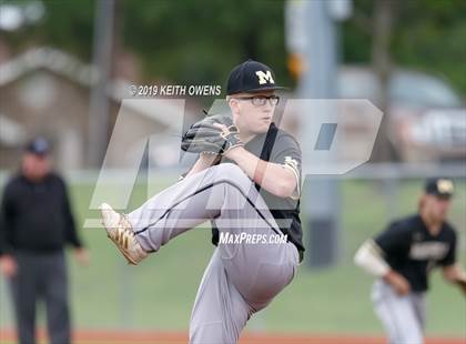 Thumbnail 1 in Mansfield vs. Hebron Game 1 (UIL 6A Area Playoff) photogallery.