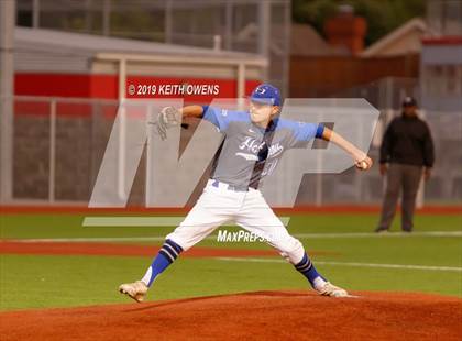 Thumbnail 3 in Mansfield vs. Hebron Game 1 (UIL 6A Area Playoff) photogallery.