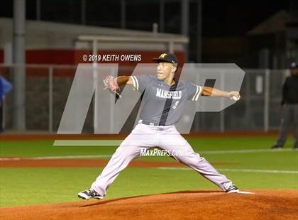 Thumbnail 3 in Mansfield vs. Hebron Game 1 (UIL 6A Area Playoff) photogallery.