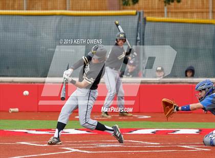 Thumbnail 2 in Mansfield vs. Hebron Game 1 (UIL 6A Area Playoff) photogallery.