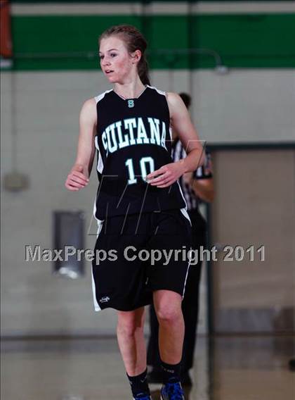 Thumbnail 2 in Sultana vs. Canyon (CIF SS Playoffs) photogallery.