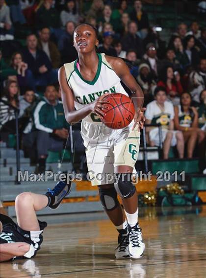 Thumbnail 2 in Sultana vs. Canyon (CIF SS Playoffs) photogallery.