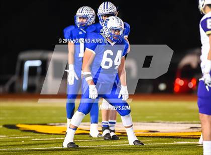 Thumbnail 2 in Mart vs. Stratford (UIL 2A Division 1 Semifinal) photogallery.