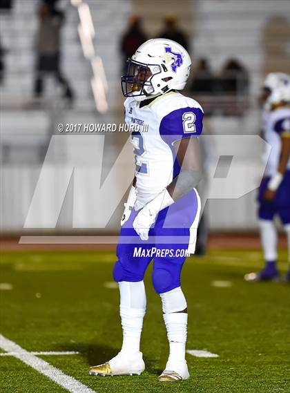 Thumbnail 2 in Mart vs. Stratford (UIL 2A Division 1 Semifinal) photogallery.