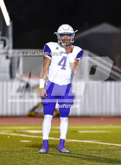Thumbnail 1 in Mart vs. Stratford (UIL 2A Division 1 Semifinal) photogallery.