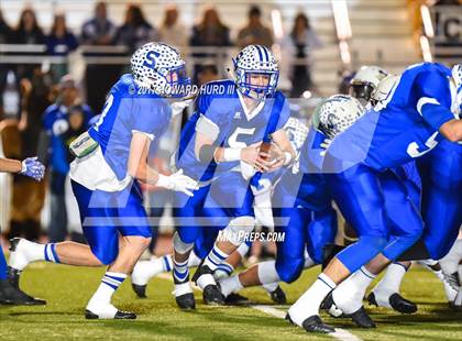 Thumbnail 2 in Mart vs. Stratford (UIL 2A Division 1 Semifinal) photogallery.