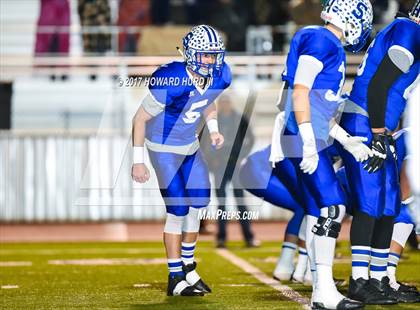 Thumbnail 2 in Mart vs. Stratford (UIL 2A Division 1 Semifinal) photogallery.