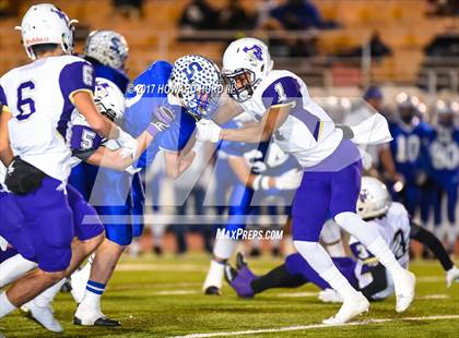 Thumbnail 3 in Mart vs. Stratford (UIL 2A Division 1 Semifinal) photogallery.