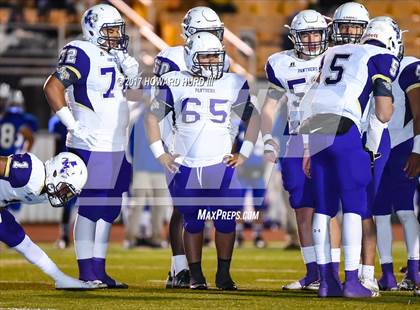Thumbnail 1 in Mart vs. Stratford (UIL 2A Division 1 Semifinal) photogallery.