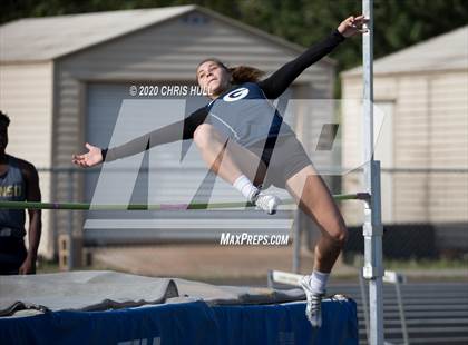 Thumbnail 3 in Alonso Track and Field Invitational photogallery.
