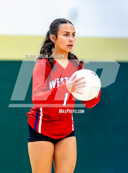 Thumbnail 1 in Western Harnett @ Pinecrest photogallery.