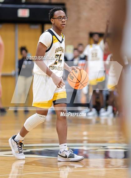 Thumbnail 3 in Fairmont vs Pinecrest (2023 Robeson County Shootout) Championship photogallery.
