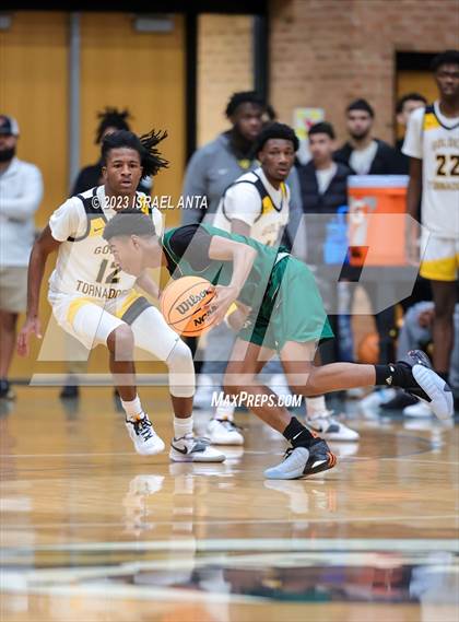 Thumbnail 2 in Fairmont vs Pinecrest (2023 Robeson County Shootout) Championship photogallery.